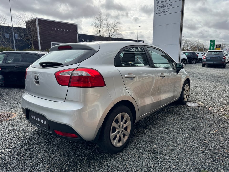 Kia Rio 1,2 CVVT Active 3d