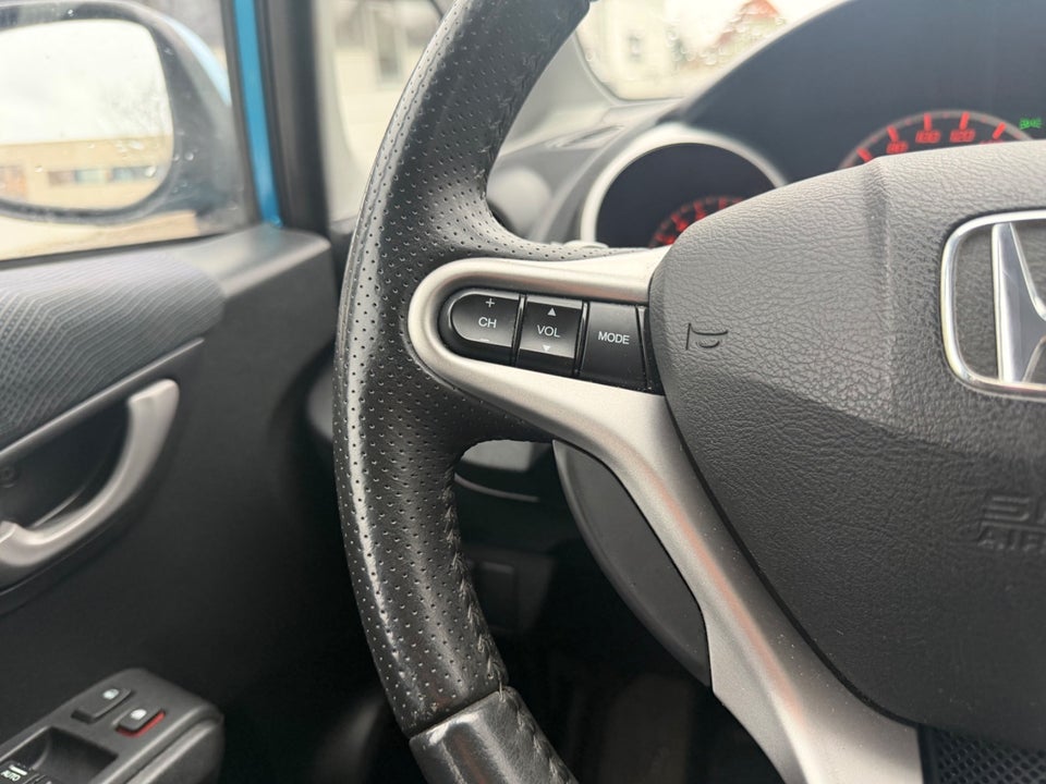 Honda Jazz 1,4 Comfort i-Shift 5d