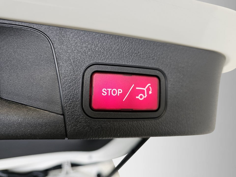 Mercedes EQB300 Progressive Advance 4Matic 5d