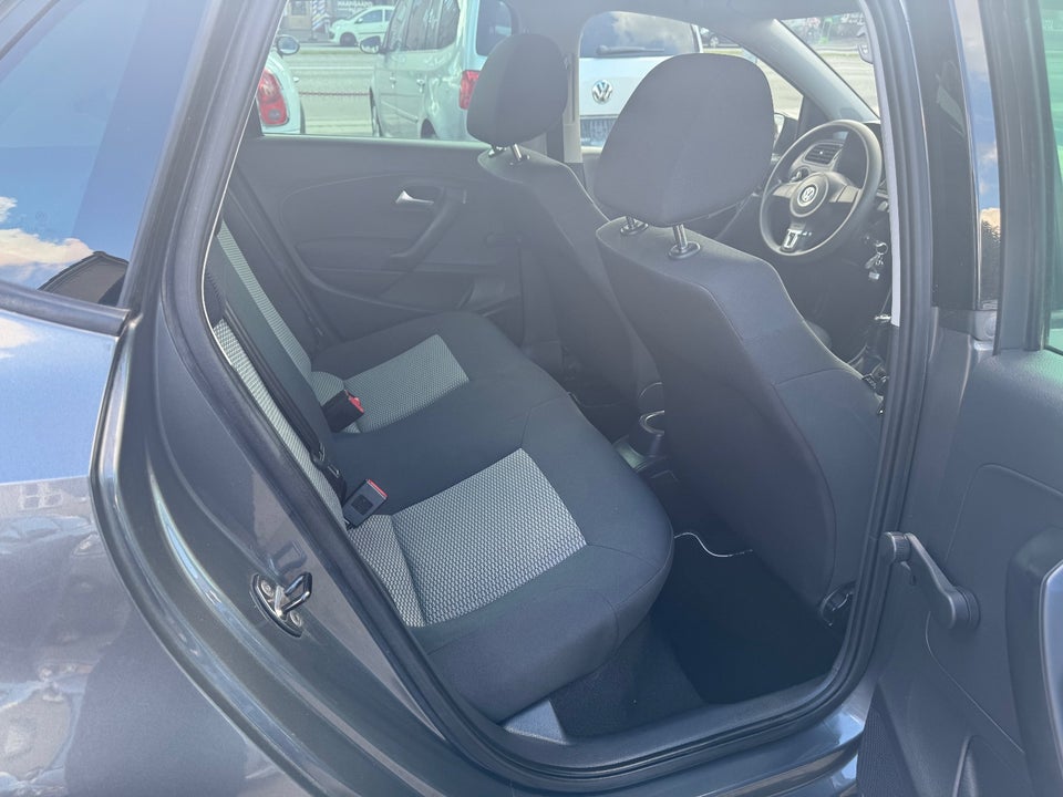 VW Polo 1,2 Comfortline BMT 5d