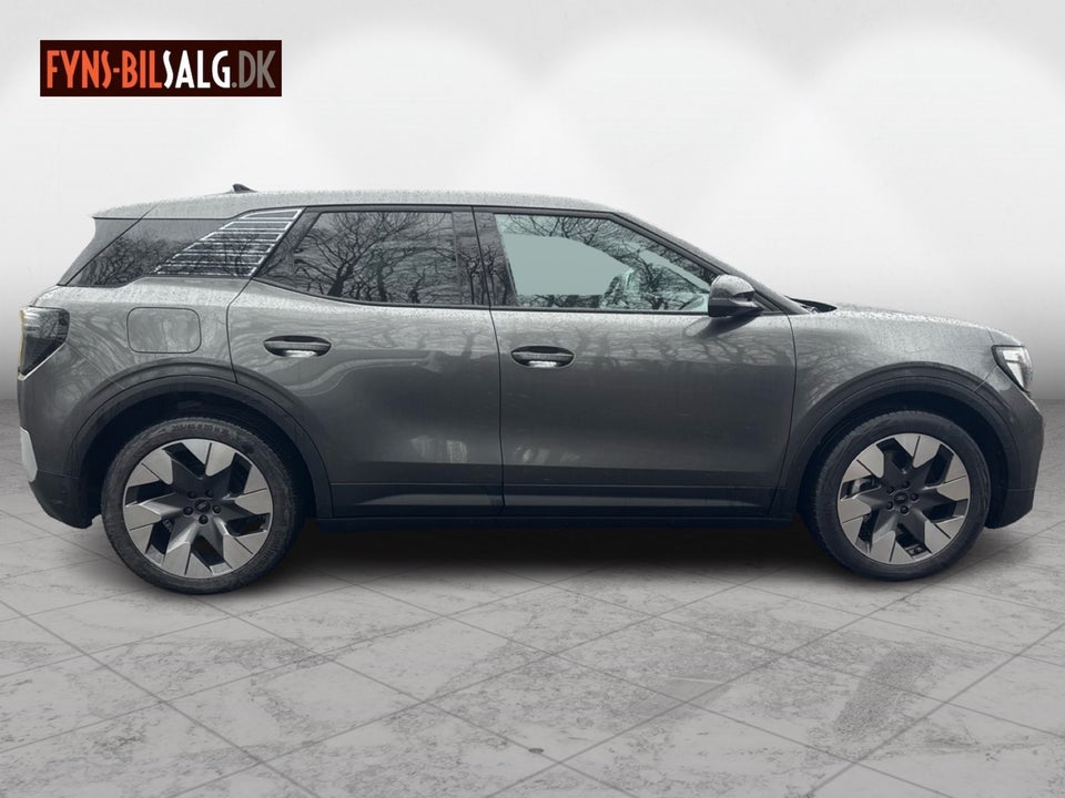 Ford Explorer 82 Premium Extended Range 5d