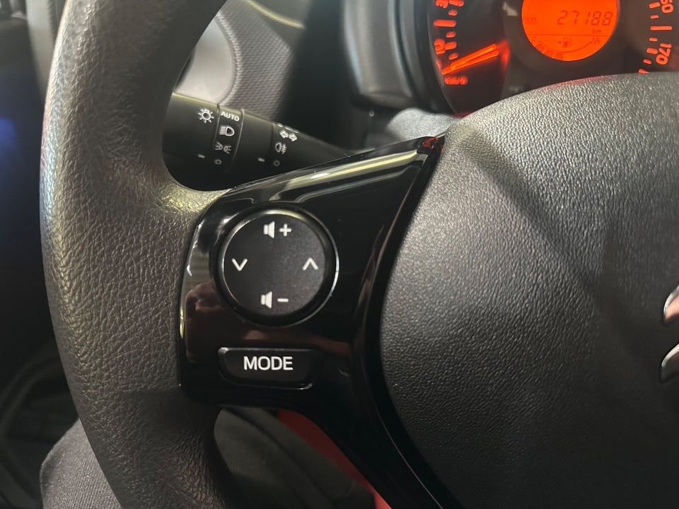 Citroën C1 1,0 VTi Shine 5d