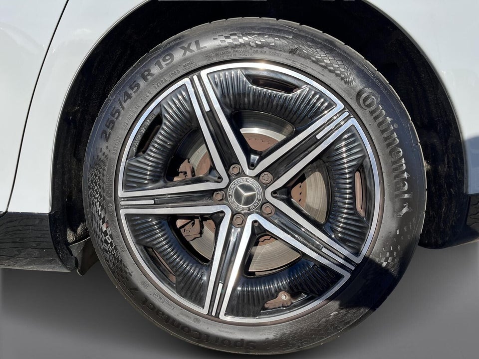 Mercedes EQE350 AMG Line 4d