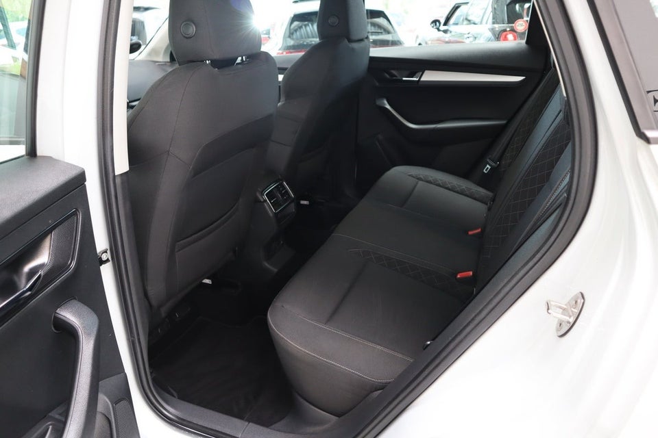 Skoda Karoq 1,0 TSi 115 Ambition 5d