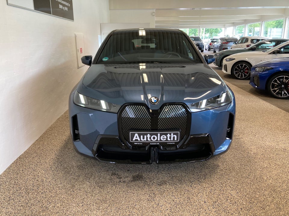 BMW iX xDrive45 M-Sport 5d