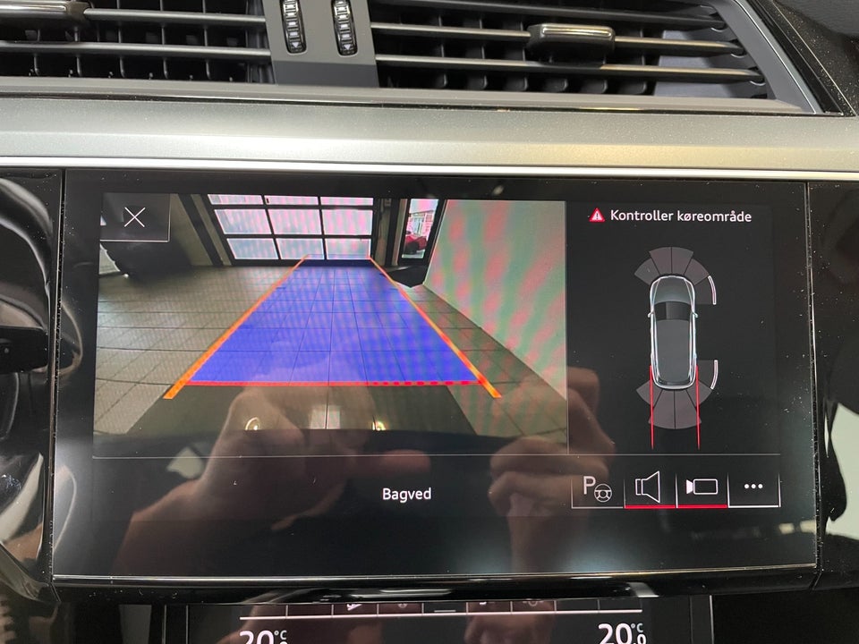 Audi e-tron 50 quattro 5d