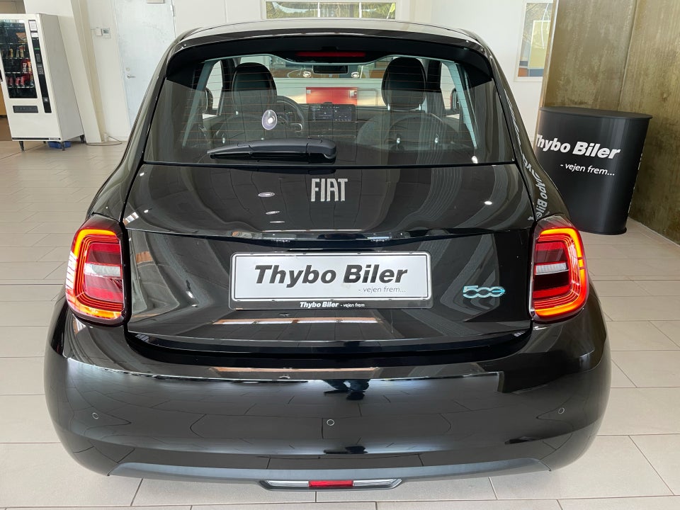 Fiat 500e 42 Icon 3d