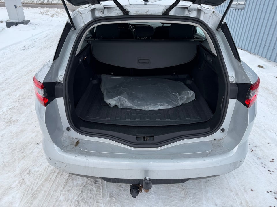 Renault Megane IV 1,2 TCe 100 Zen Sport Tourer 5d