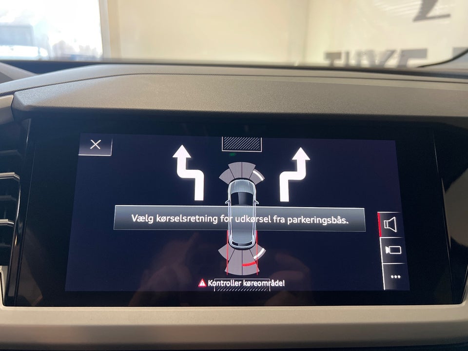 Audi Q4 e-tron 40 Advanced 5d