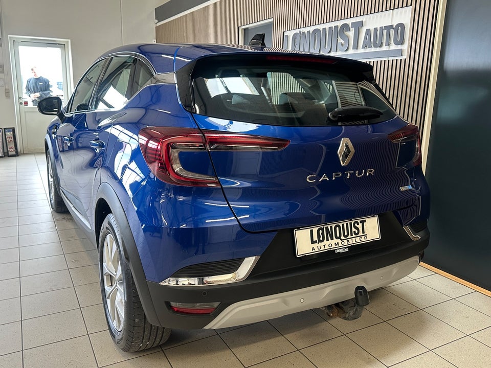 Renault Captur 1,6 E-Tech Intens 5d
