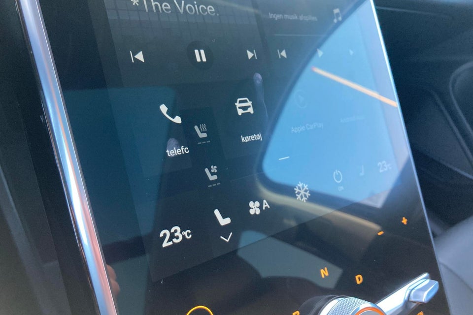 MG Marvel R Luxury 5d