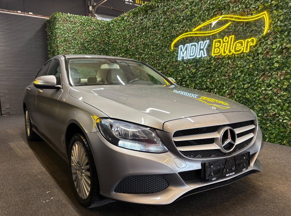 Mercedes C200 2,0 Avantgarde aut. 4d