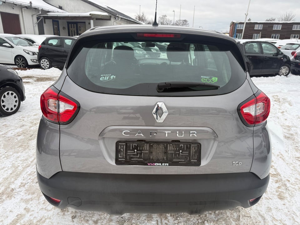 Renault Captur 0,9 TCe 90 Expression 5d