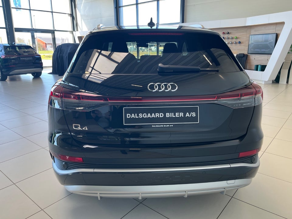 Audi Q4 e-tron 40 S-line Edition 5d