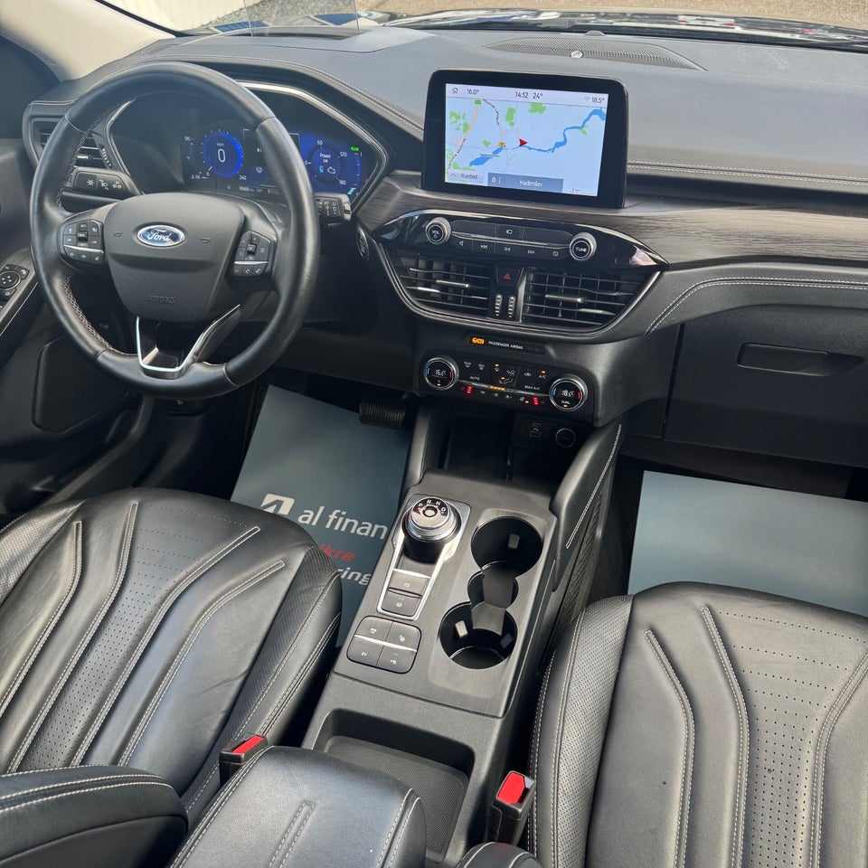 Ford Kuga 2,5 PHEV Vignale CVT 5d