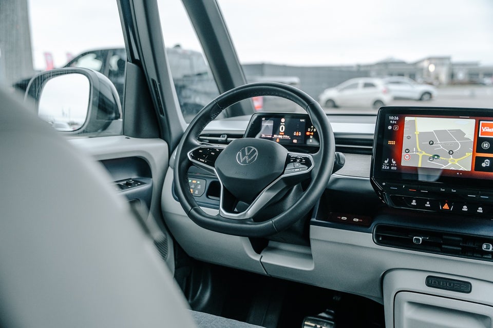 VW ID.Buzz 77 Pro Design SWB 5d