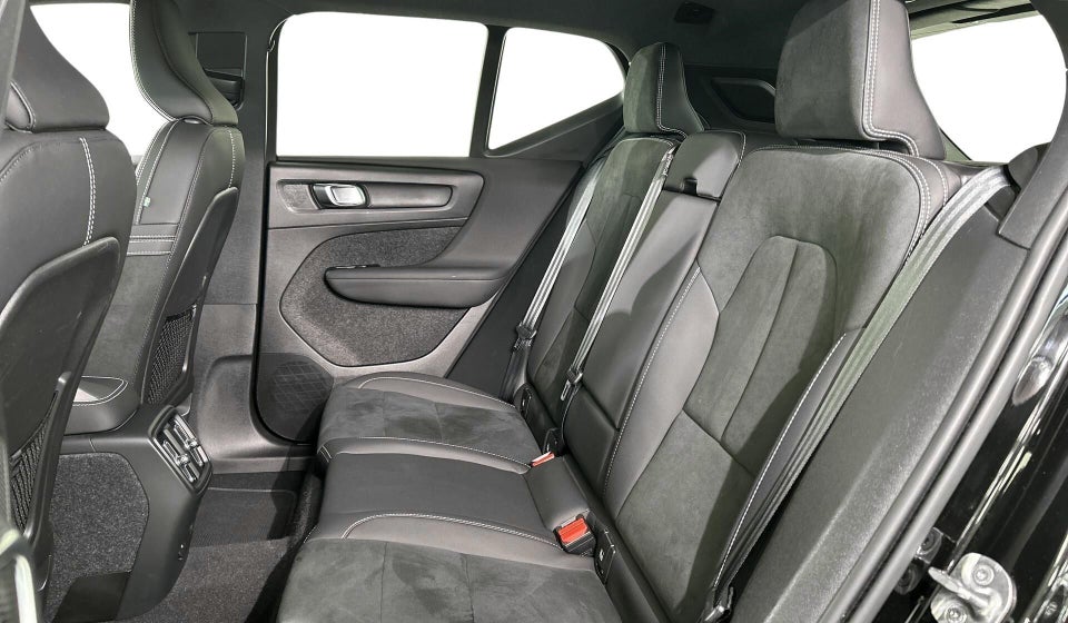 Volvo XC40 P6 ReCharge Core 5d