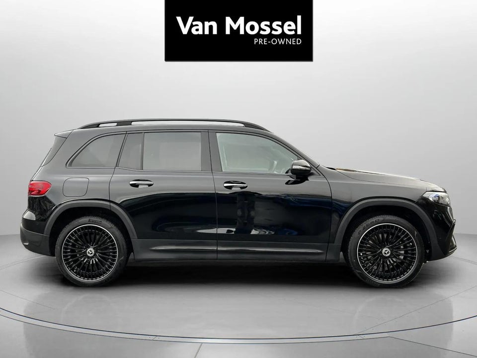 Mercedes EQB300 AMG Line 4Matic 5d