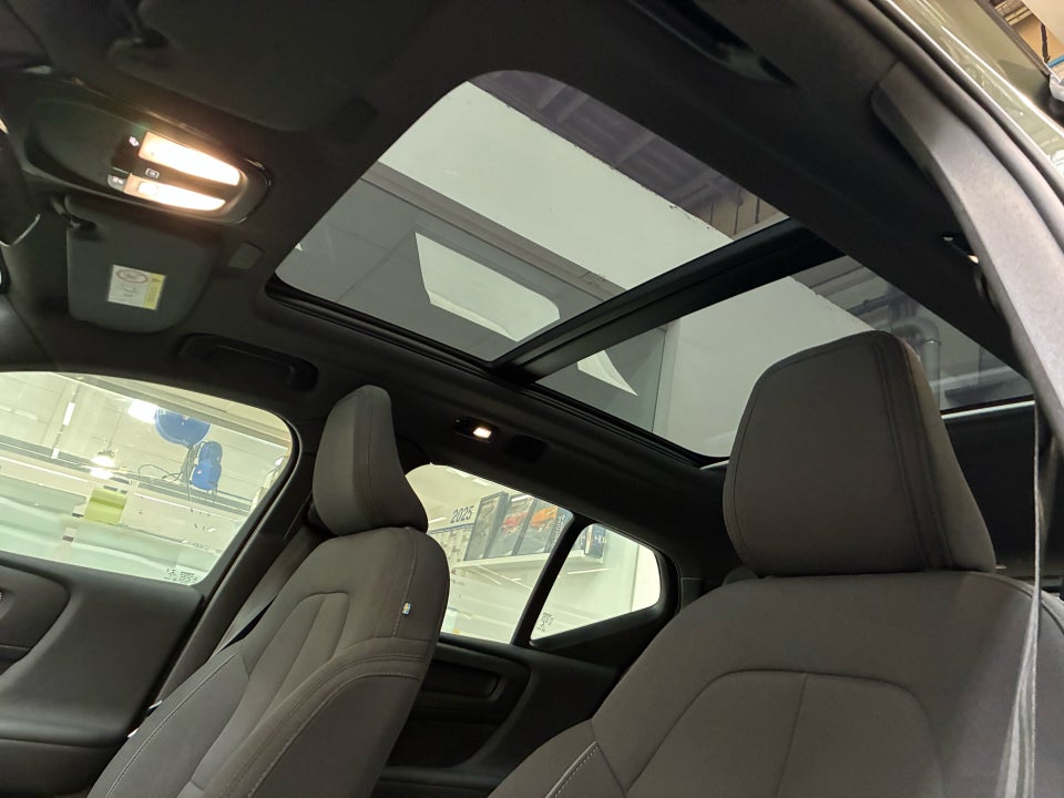 Volvo XC40 P8 ReCharge Twin Pro 5d