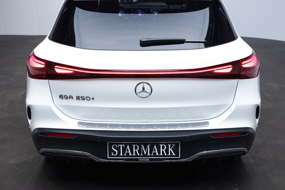 Mercedes EQA250+ AMG Advance Plus 5d