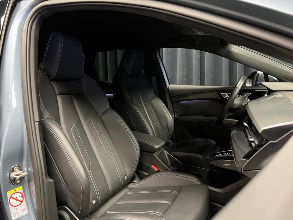 Audi Q4 e-tron 35 S-line 5d
