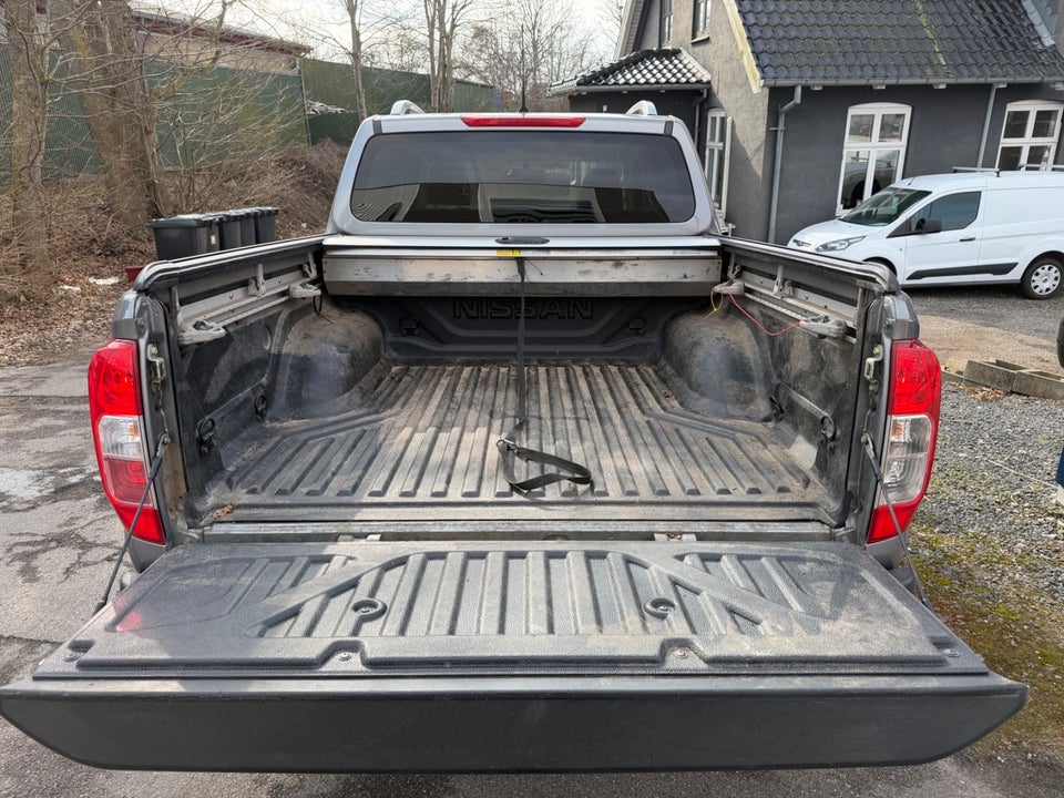 Nissan Navara 2,3 dCi 190 Db.Kab Tekna aut. 4d