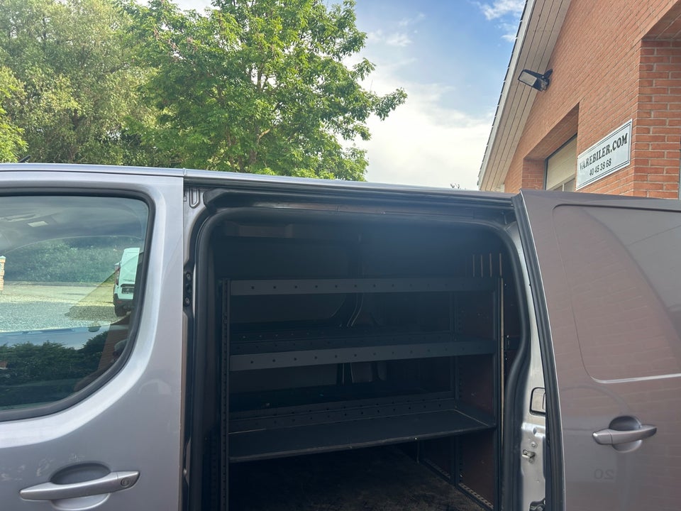 Peugeot Expert 2,0 BlueHDi 122 L2 Premium Van