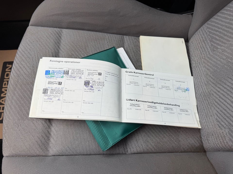 Peugeot 307 1,6 XR stc. 5d