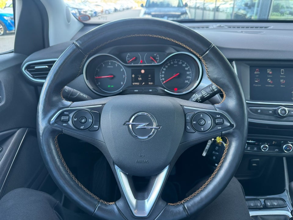 Opel Crossland X 1,2 T 110 Impress 5d