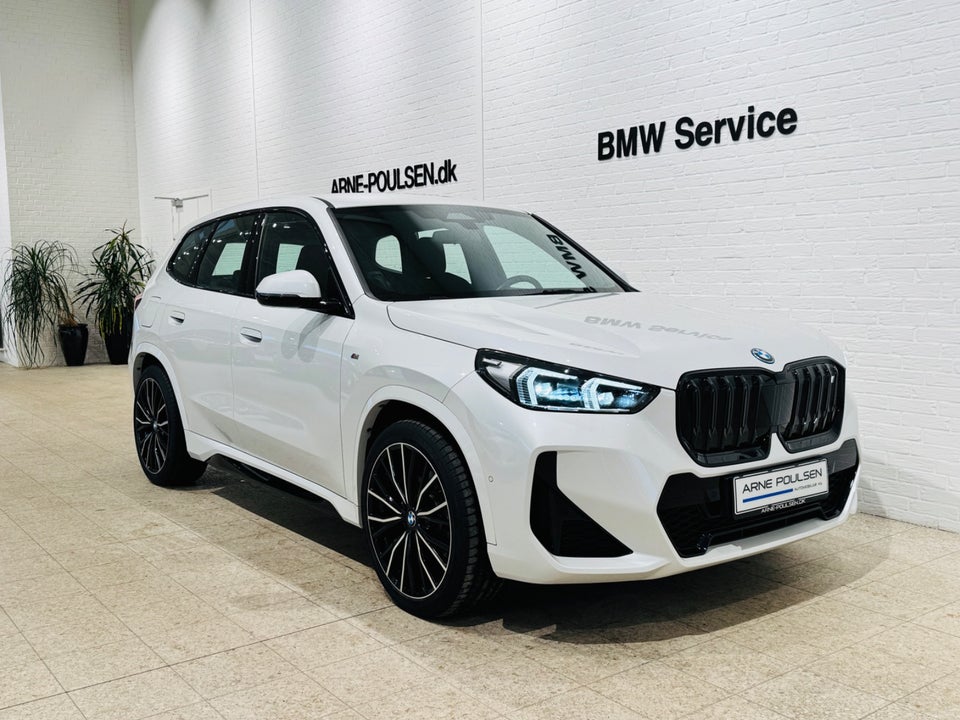 BMW iX1 xDrive30 M-Sport 5d