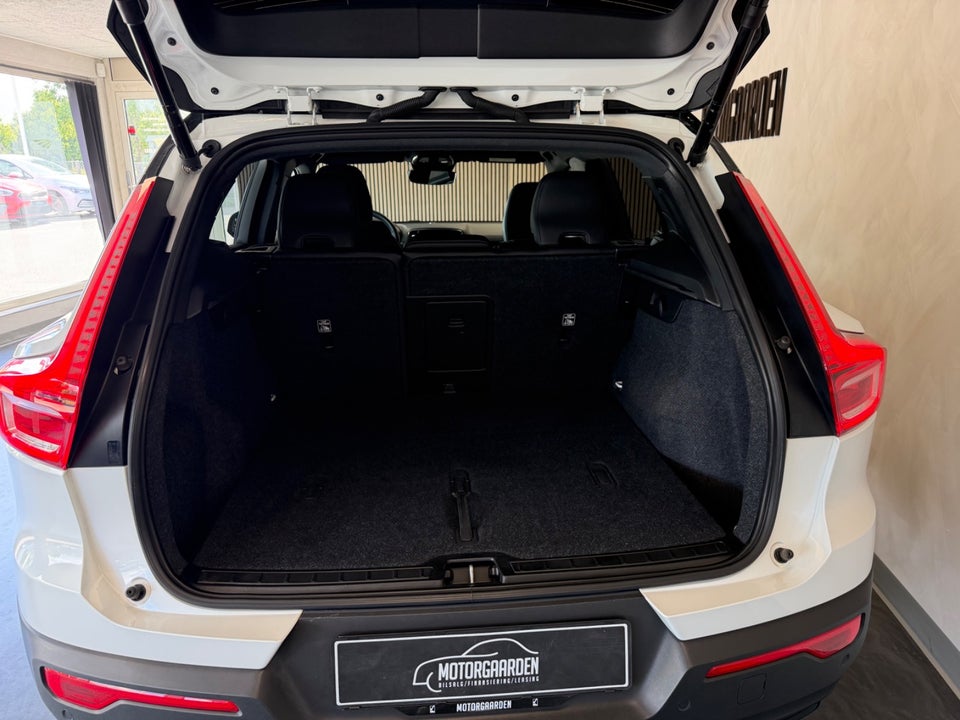 Volvo XC40 P8 ReCharge Twin Pro 5d