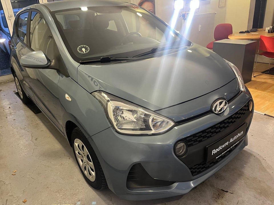 Hyundai i10 1,0 Touch 5d