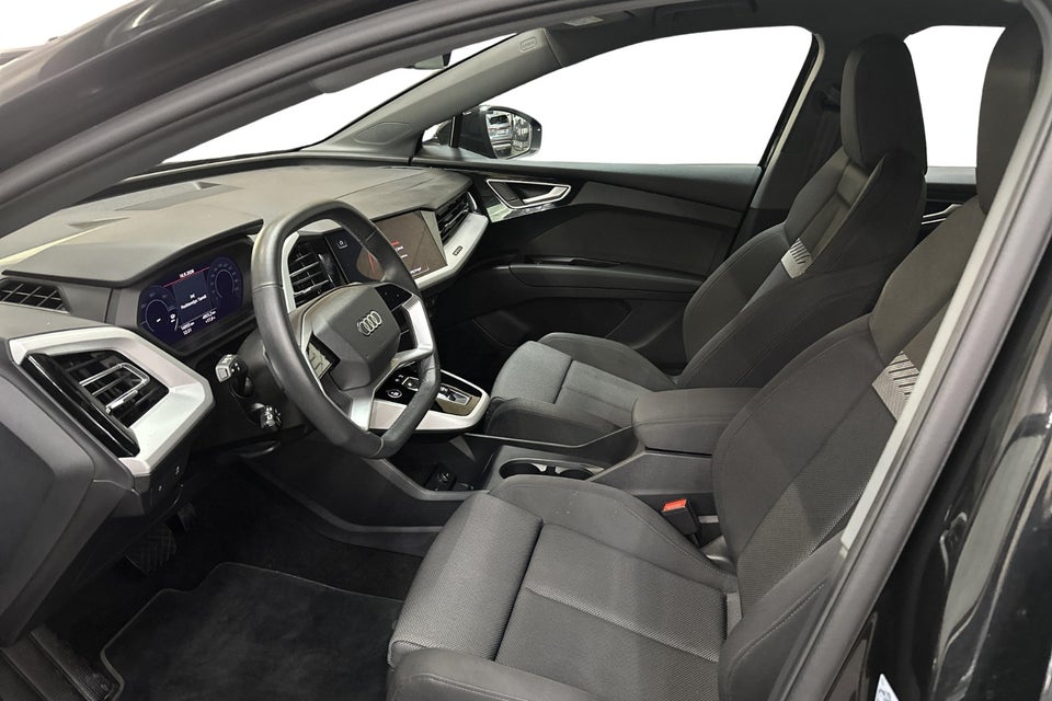 Audi Q4 e-tron 45 Progress 5d
