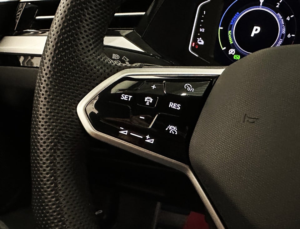 VW Arteon 1,4 eHybrid R-line Shooting Brake DSG 5d