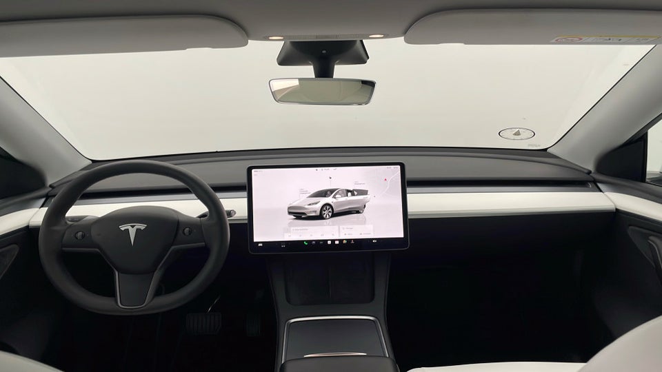 Tesla Model Y Long Range AWD 5d