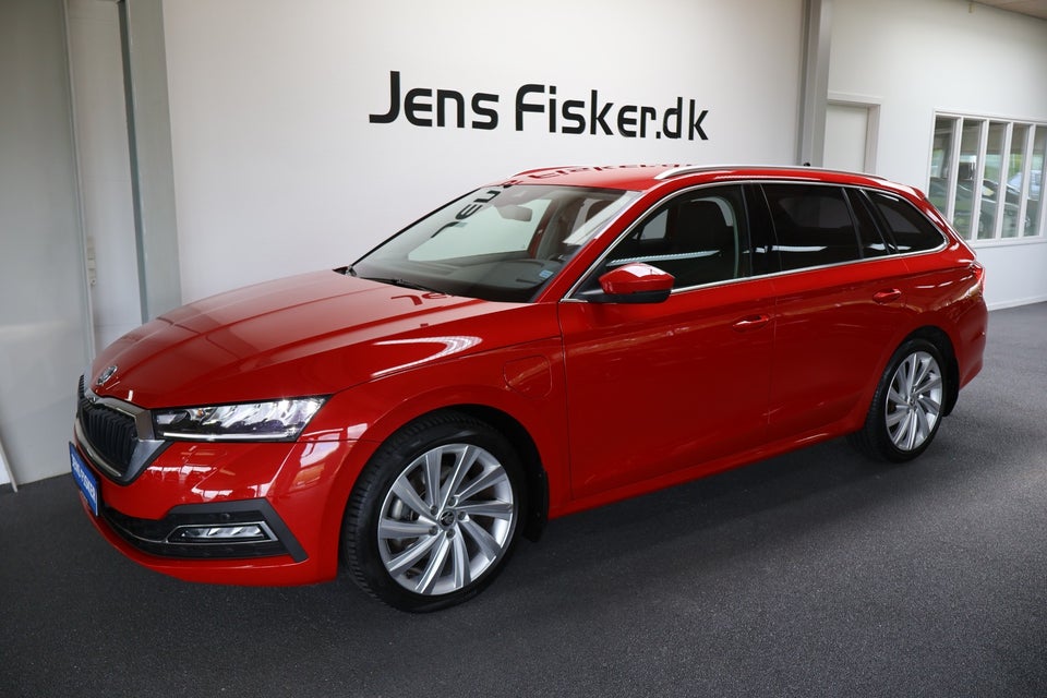 Skoda Octavia 1,4 TSi iV Plus Combi DSG 5d
