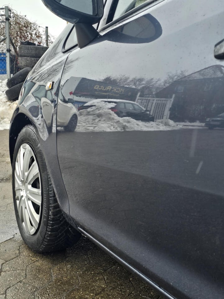 Opel Corsa 1,0 12V Enjoy 5d