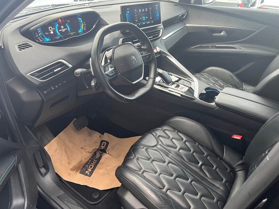 Peugeot 3008 1,6 Hybrid Allure Pack EAT8 5d