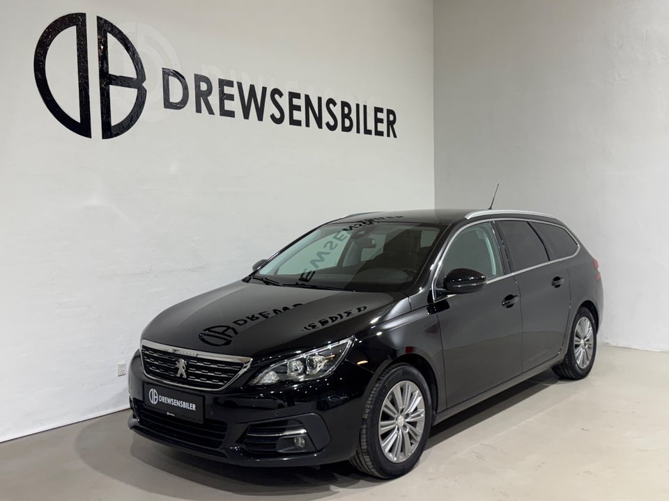 Peugeot 308 1,5 BlueHDi 130 Selection Sky SW 5d