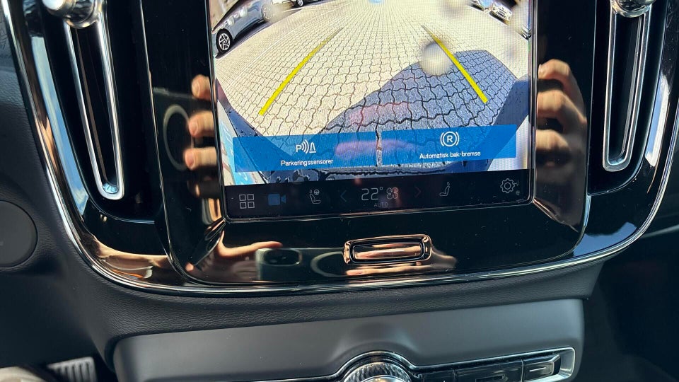 Volvo EX40 Extended Range Plus 5d