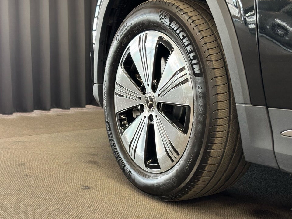 Mercedes EQA250+ Progressive 5d