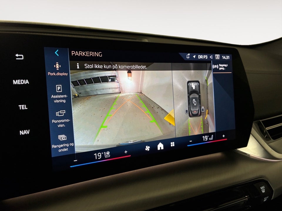 BMW iX2 xDrive30 Fully Charged 5d