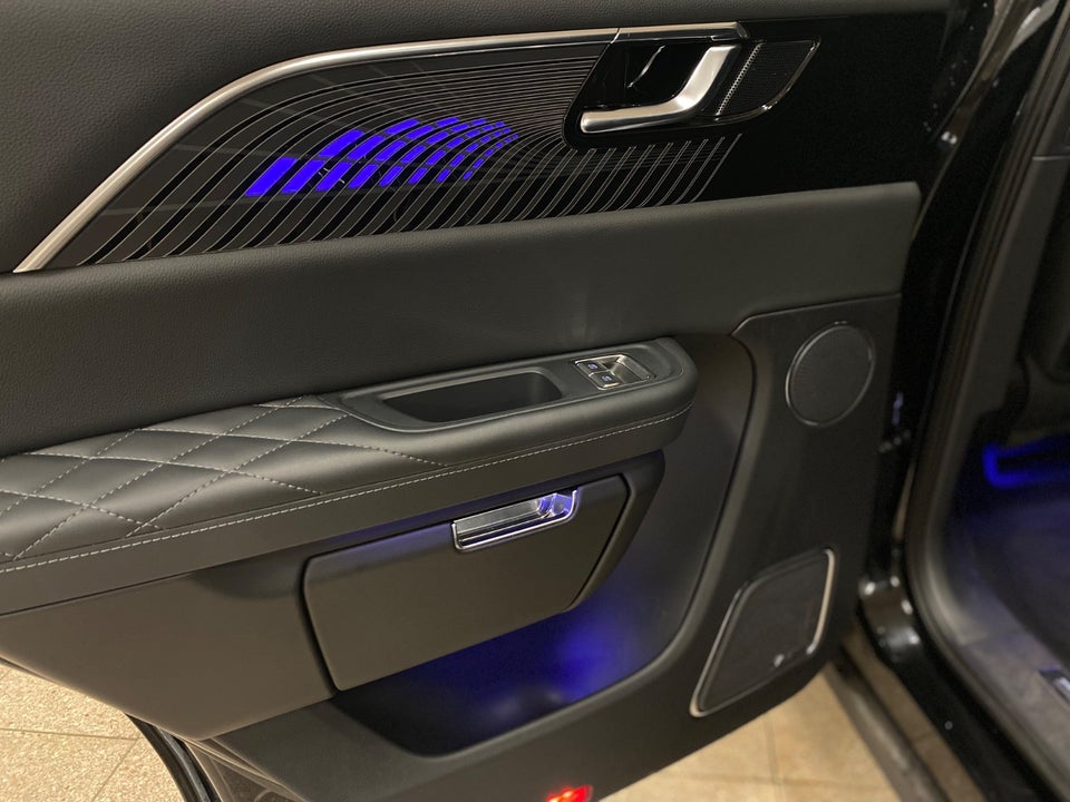 Hongqi E-HS9 99 Premium 5d