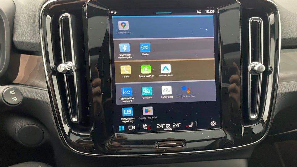 Volvo XC40 ReCharge Twin Ultimate 5d