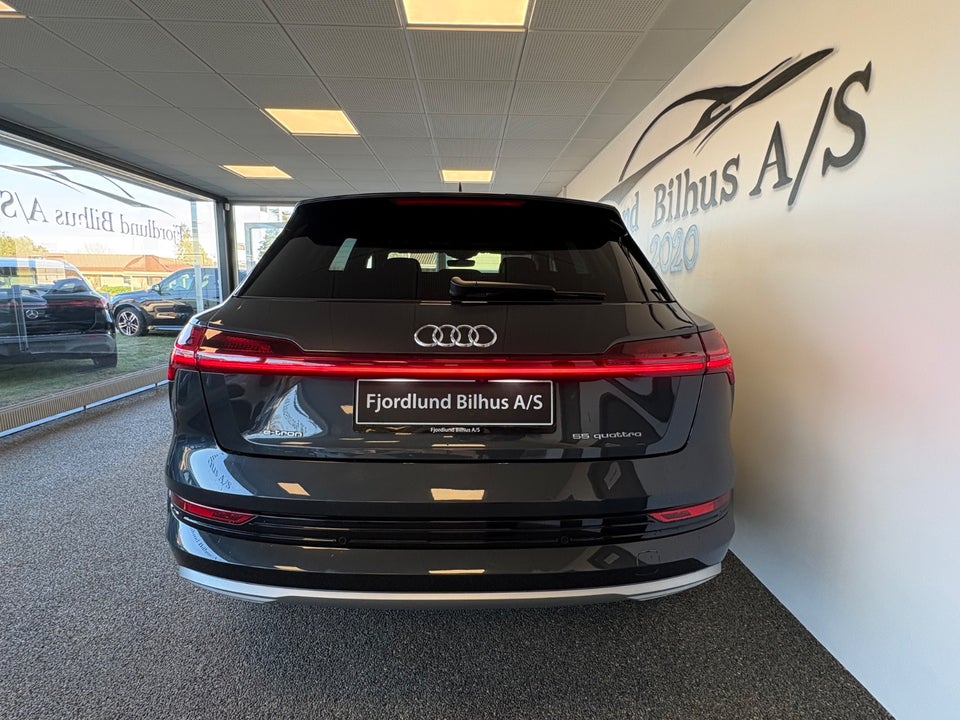 Audi e-tron 55 Advanced quattro 5d
