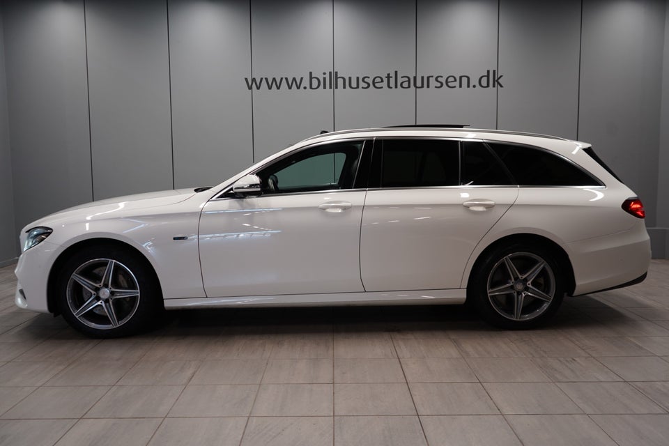 Mercedes E300 de 2,0 AMG Line aut. 4d