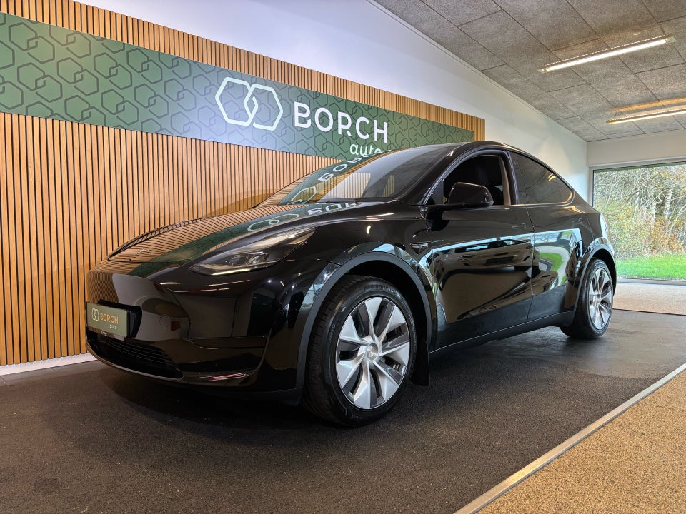Tesla Model Y RWD 5d
