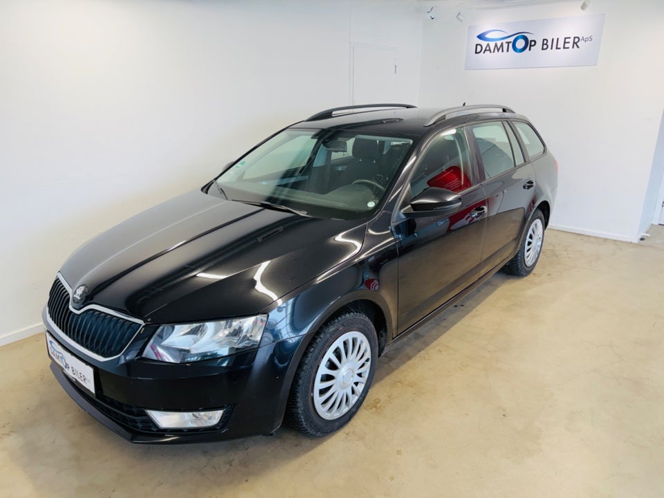 Skoda Octavia 1,6 TDi 105 Ambition Combi DSG 5d