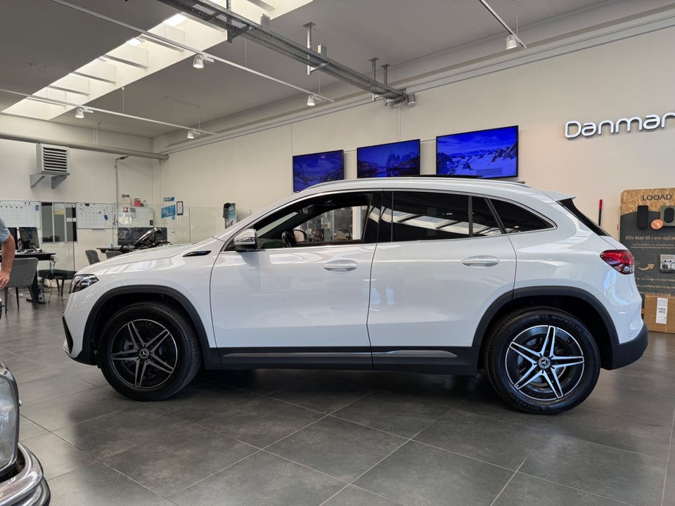 Mercedes EQA250 AMG Line 5d