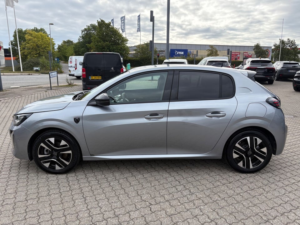 Peugeot 208 1,2 PureTech 100 Allure+ 5d